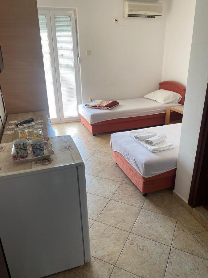 Ilic Apartments Будва Екстериор снимка